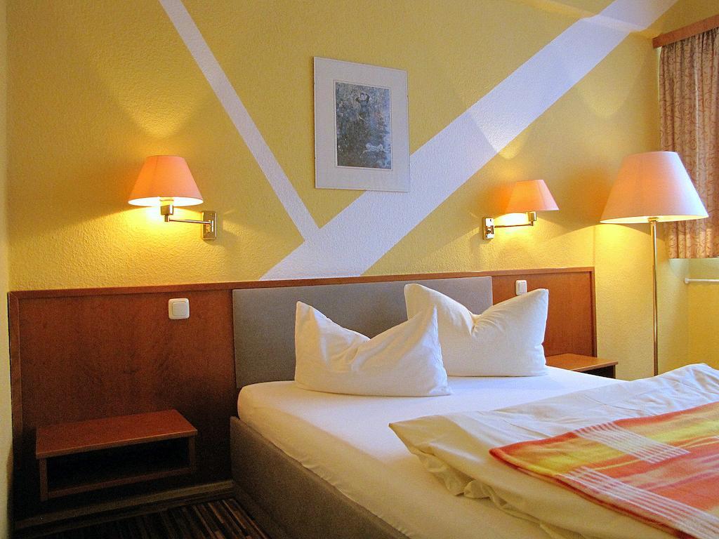 Hotel Stadt Wittstock Δωμάτιο φωτογραφία